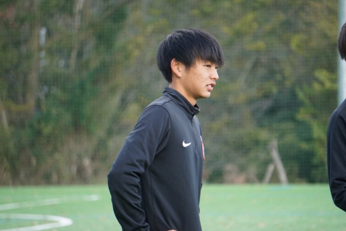 東 陽平